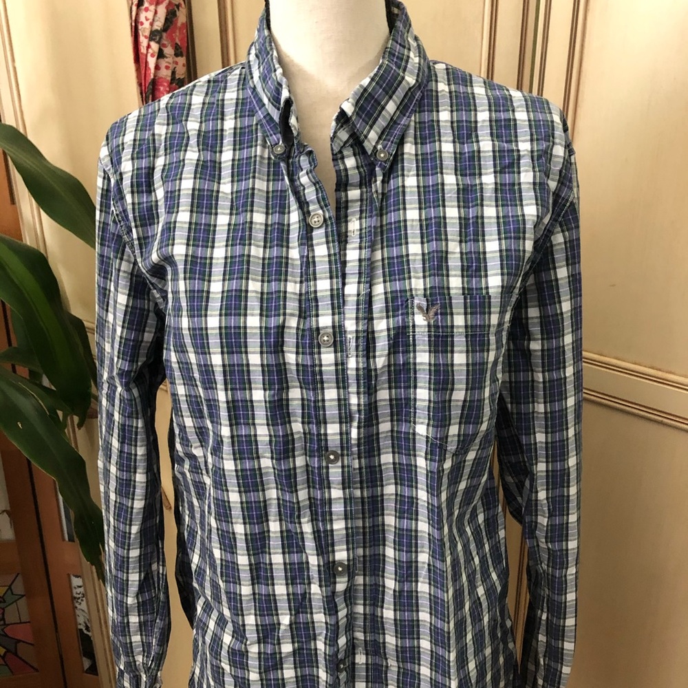 American Eagle Outfitters Plaid vintage fit shirt